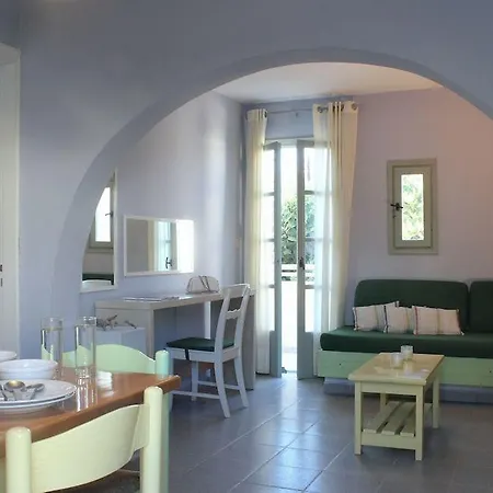 Nissia Kamares Aparthotel