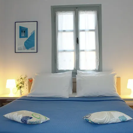 Apartahotel Nissia Kamares 3*