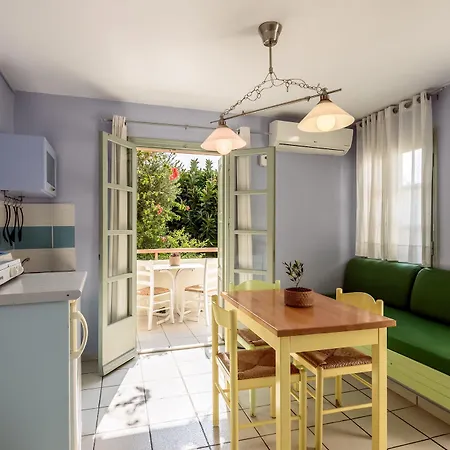 Nissia Kamares Apartahotel